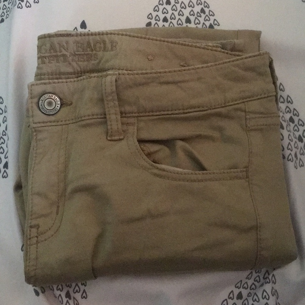 American Eagle Khaki Pants Jegging